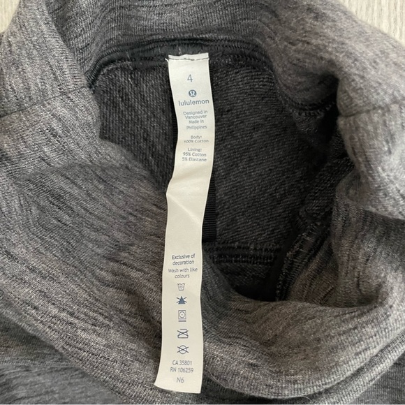 Lululemon Turtleneck Sweatshirt - Picture 5 of 5